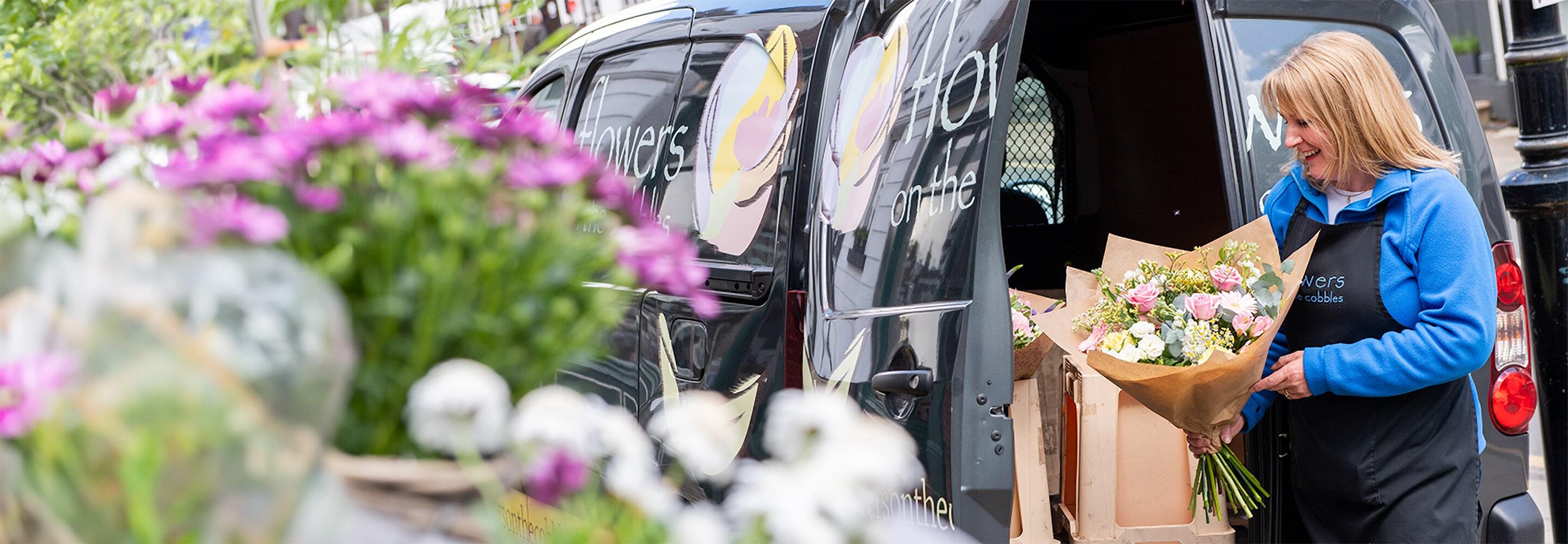 Florist Edmonton NW for Fresh Flowers & Local Delivery